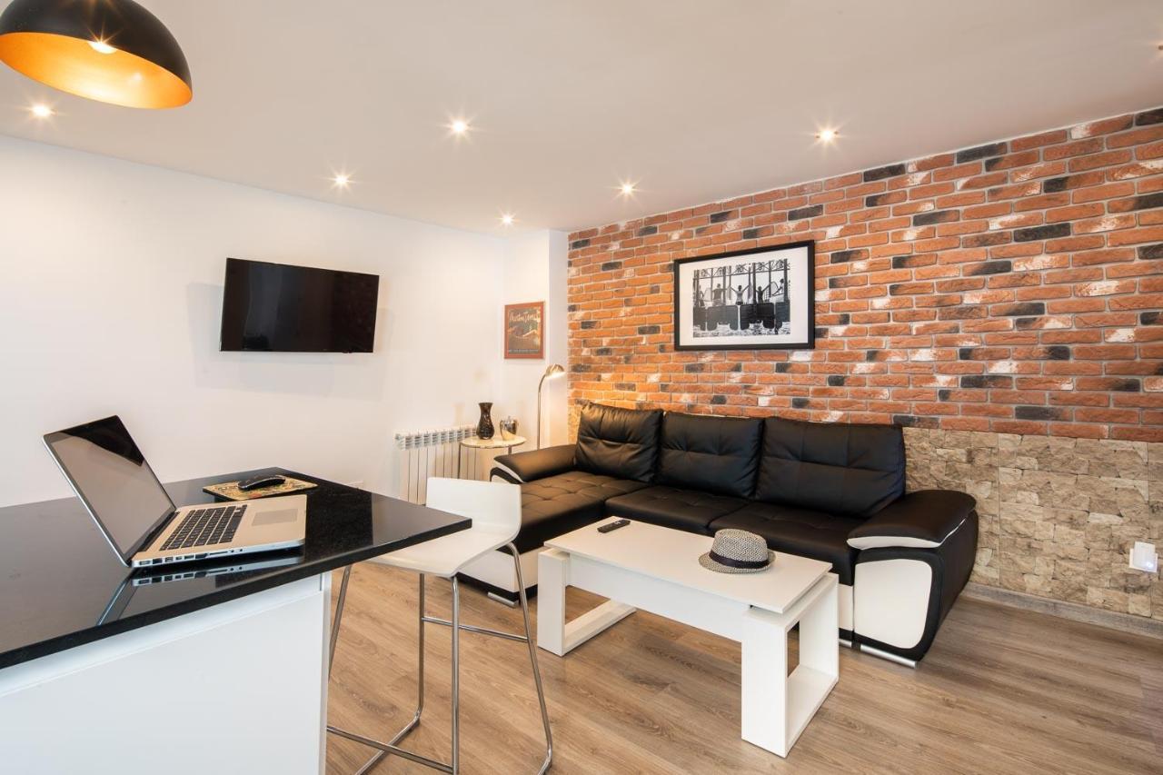 Apartmán 4 Estaciones - Tu Hogar En El Corazon De Oviedo Exteriér fotografie